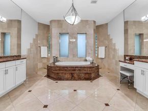 15127 SW 40th St, Davie FL 33331