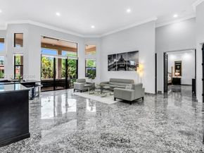 15127 SW 40th St, Davie FL 33331