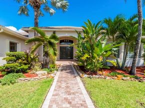 15127 SW 40th St, Davie FL 33331