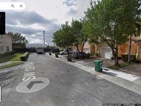 12542 SW 126th Ave, Miami FL 33186