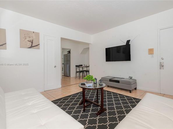 655 83rd St 55, Miami Beach FL 33141