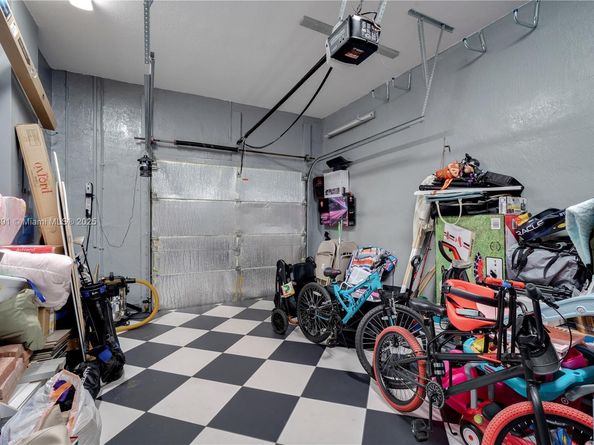 2376 SE 17th Ter, Homestead FL 33035