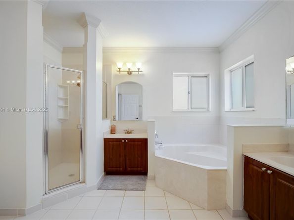 2376 SE 17th Ter, Homestead FL 33035