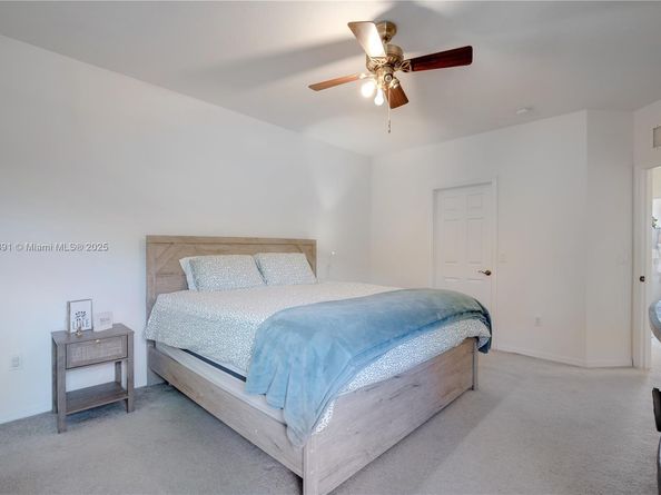 2376 SE 17th Ter, Homestead FL 33035