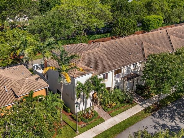 2376 SE 17th Ter, Homestead FL 33035