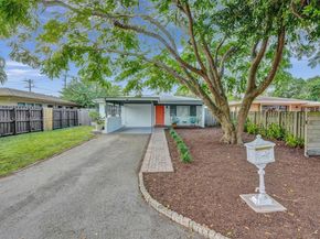 1605 NW 7th Ter, Fort Lauderdale FL 33311