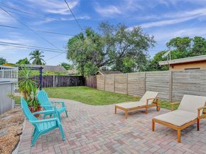 1605 NW 7th Ter, Fort Lauderdale FL 33311