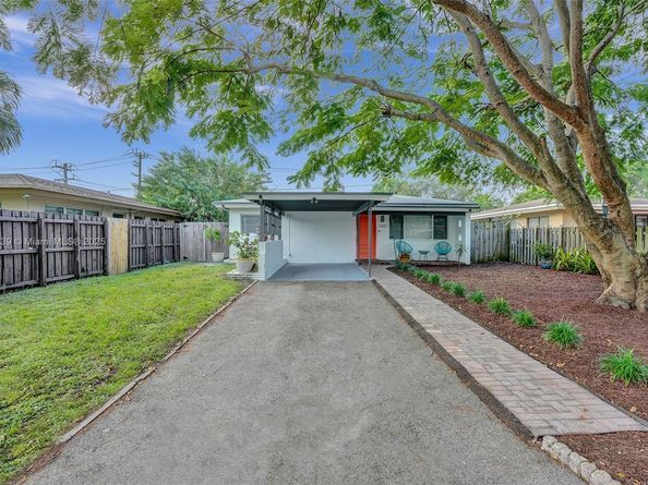 1605 NW 7th Ter, Fort Lauderdale FL 33311