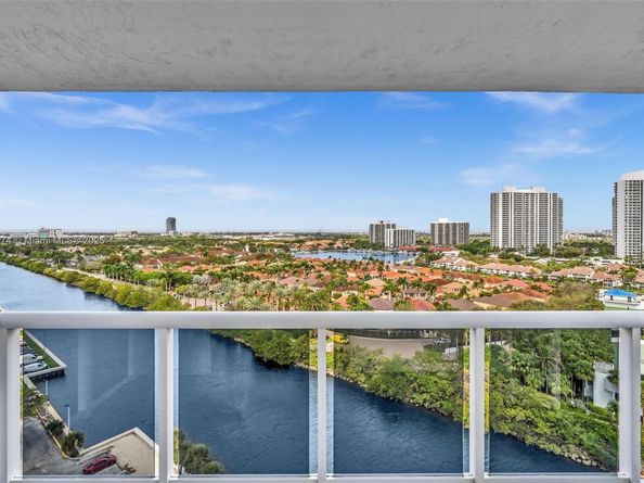 20505 E Country Club Dr 1533, Aventura FL 33180