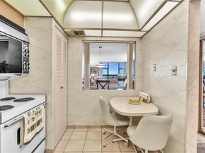 20505 E Country Club Dr 1533, Aventura FL 33180