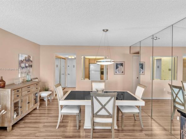 20505 E Country Club Dr 1533, Aventura FL 33180