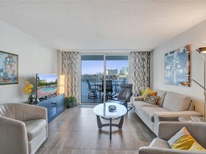 410 Golden Isles Dr 408, Hallandale Beach FL 33009
