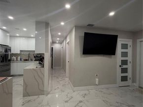 601 NW 187th St, Miami Gardens FL 33169