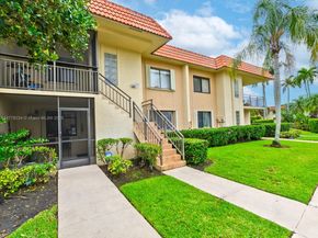 398 Lakeview Dr 205, Weston FL 33326