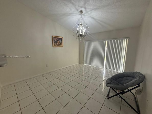 1081 NW 128th Pl, Miami FL 33182