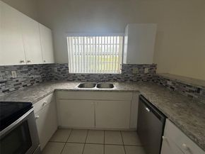 1081 NW 128th Pl, Miami FL 33182