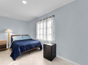820-822 SW 12th Ct, Fort Lauderdale FL 33315