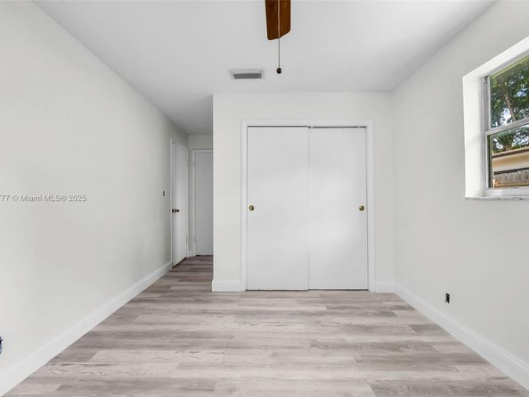 820-822 SW 12th Ct, Fort Lauderdale FL 33315