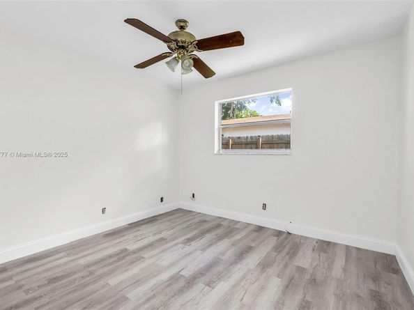 820-822 SW 12th Ct, Fort Lauderdale FL 33315