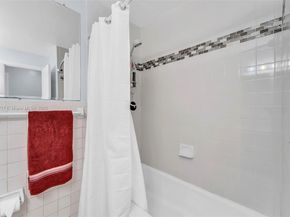 820-822 SW 12th Ct, Fort Lauderdale FL 33315