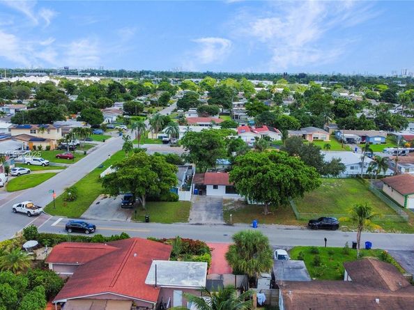 1640 NW 27th Ave, Fort Lauderdale FL 33311