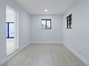 1640 NW 27th Ave, Fort Lauderdale FL 33311
