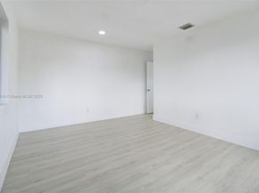 1640 NW 27th Ave, Fort Lauderdale FL 33311