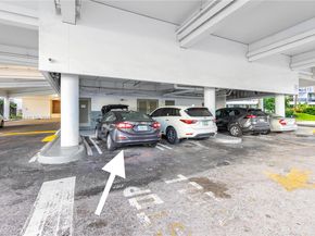 3701 N Country Club Dr 1009, Aventura FL 33180