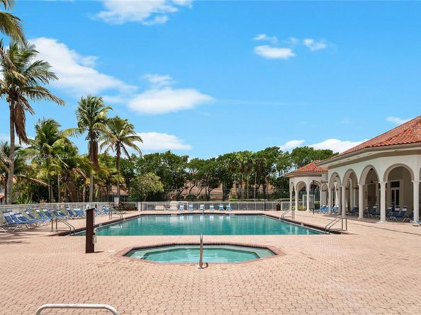 3363 SW 169th Ter, Miramar FL 33027