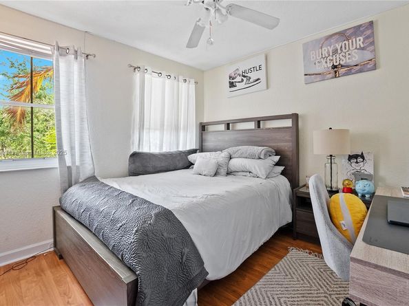 3363 SW 169th Ter, Miramar FL 33027