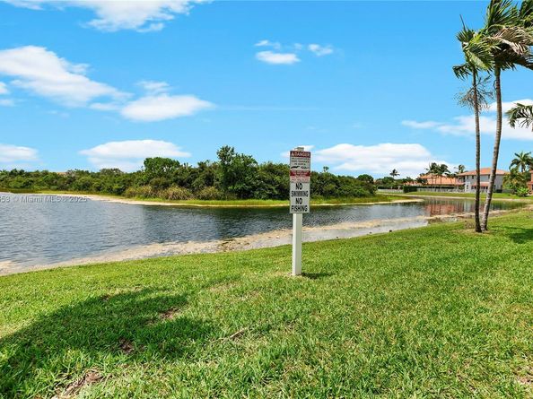 3363 SW 169th Ter, Miramar FL 33027