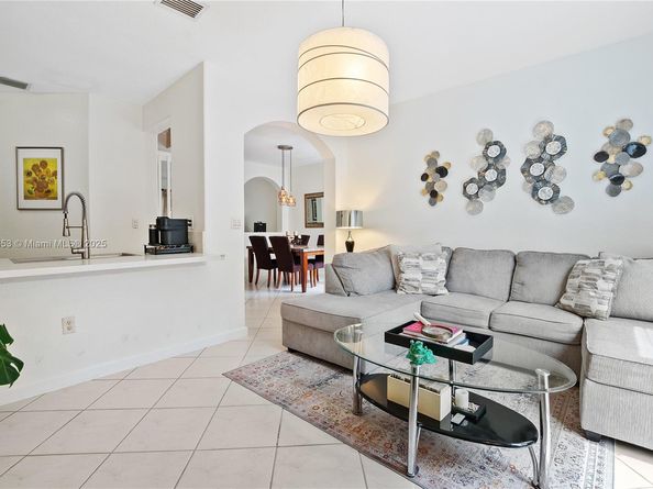 3363 SW 169th Ter, Miramar FL 33027