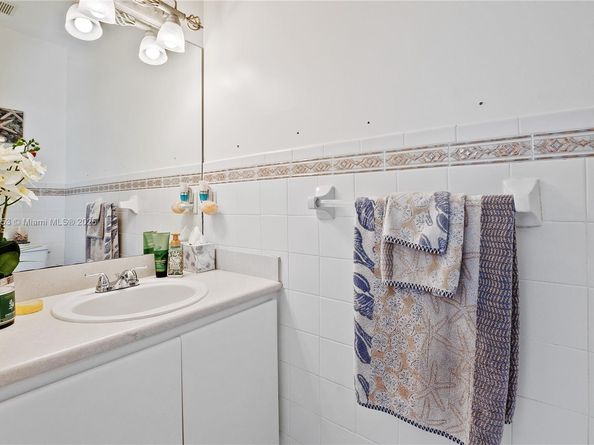 3363 SW 169th Ter, Miramar FL 33027