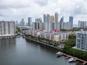 17100 N Bay Rd 1610, Sunny Isles Beach FL 33160