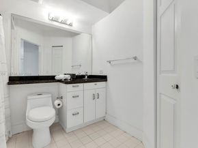 17100 N Bay Rd 1610, Sunny Isles Beach FL 33160