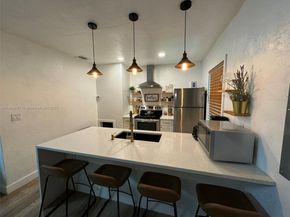 207 SW 11th Street, Fort Lauderdale FL 33315