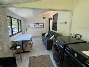 207 SW 11th Street, Fort Lauderdale FL 33315