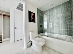 159 NE 6th St 4314, Miami FL 33132