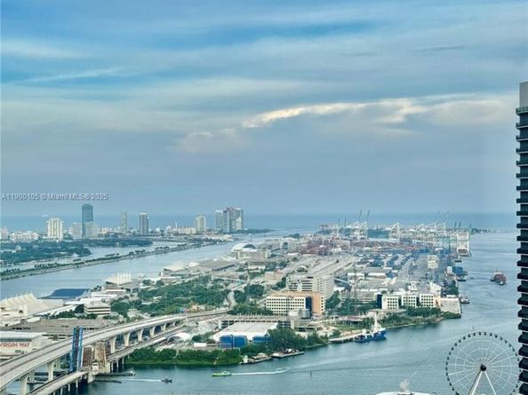 159 NE 6th St 4314, Miami FL 33132