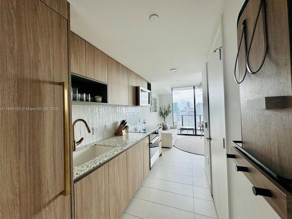 159 NE 6th St 4314, Miami FL 33132