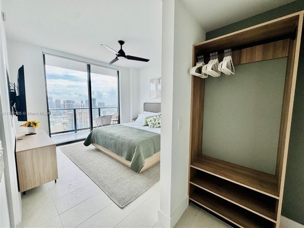 159 NE 6th St 4314, Miami FL 33132