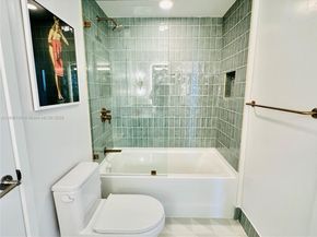 159 NE 6th St 4314, Miami FL 33132