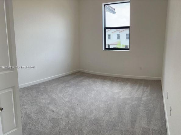 257 SW 159 Court, Pembroke Pines FL 33027