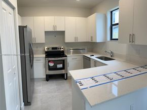 257 SW 159 Court, Pembroke Pines FL 33027