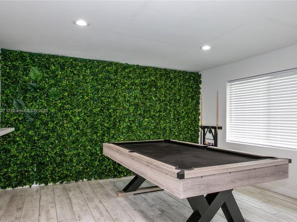 Undisclosed Address #A11875237, North Miami FL 33168