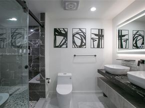 Undisclosed Address #A11875237, North Miami FL 33168