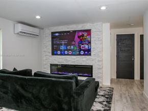 Undisclosed Address #A11875237, North Miami FL 33168