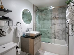Undisclosed Address #A11875237, North Miami FL 33168