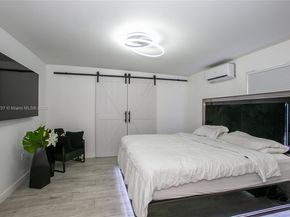 Undisclosed Address #A11875237, North Miami FL 33168