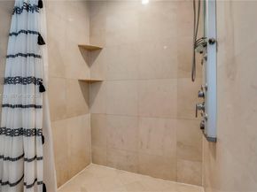 21451 Sawmill Ct, Boca Raton FL 33498